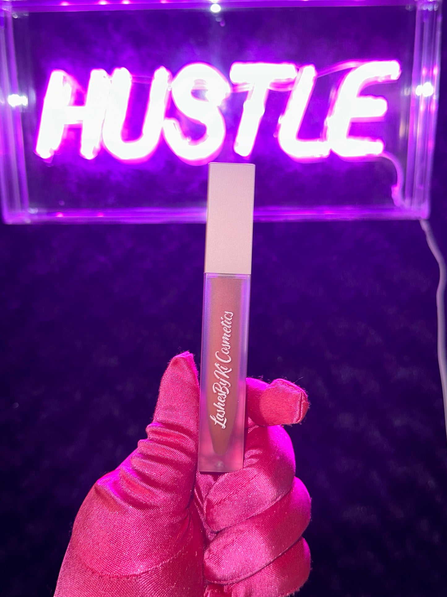 Skin cream gloss